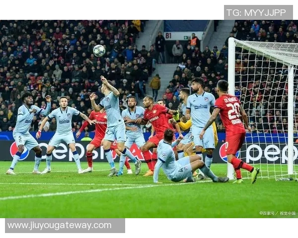 足总杯精彩对决多特蒙德与利物浦战成平局乌龙球成比赛转折点