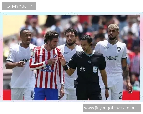 友谊赛精彩回顾拜仁逆转马竞乌龙球引发争议判罚全场沸腾 友谊赛精彩回顾拜仁逆转马竞乌龙球引发争议判罚全场沸腾