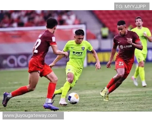 中超激情对决阿森纳大胜AC米兰红牌事件引发全场热议